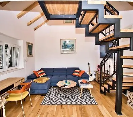 House Calendula * Ražanac