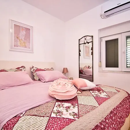 House Calendula * Ražanac