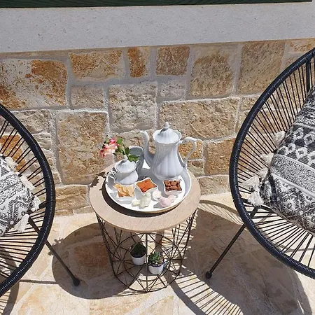 House Calendula Hébergement de vacances Ražanac