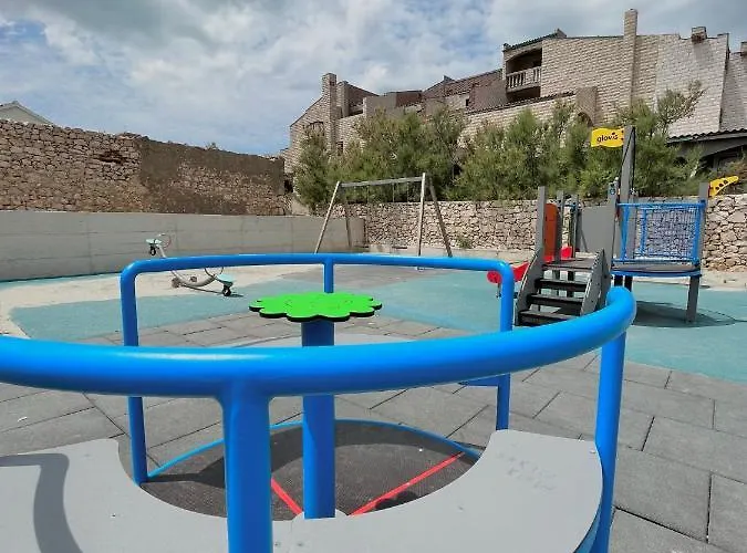 House Calendula Ražanac