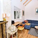 Nyaraló House Calendula Ražanac