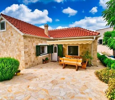 Vakantiehuis House Calendula Ražanac