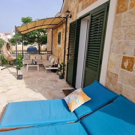 House Calendula * Ražanac